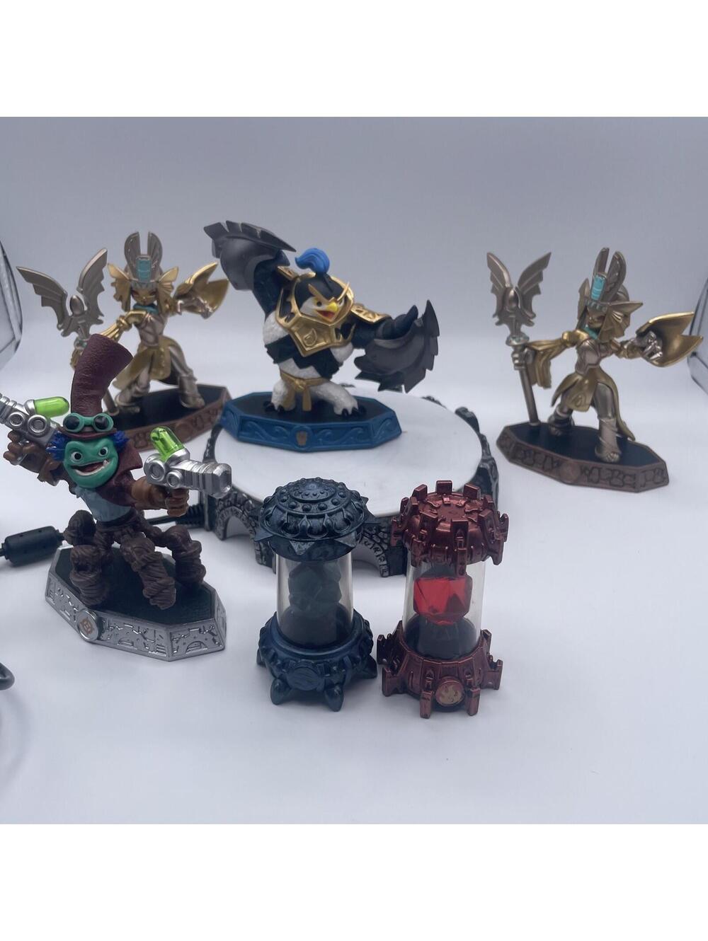 Skylanders Imaginators Bundle! 2 Crystals, 4 Characters, And Portal 0547